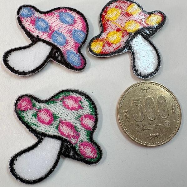 アイロン de ワッペン☆アップリケ！きのこ 紅天狗茸 刺繍 ワッペンデコ リメイク 手作り ハンドメイド | 5枚目